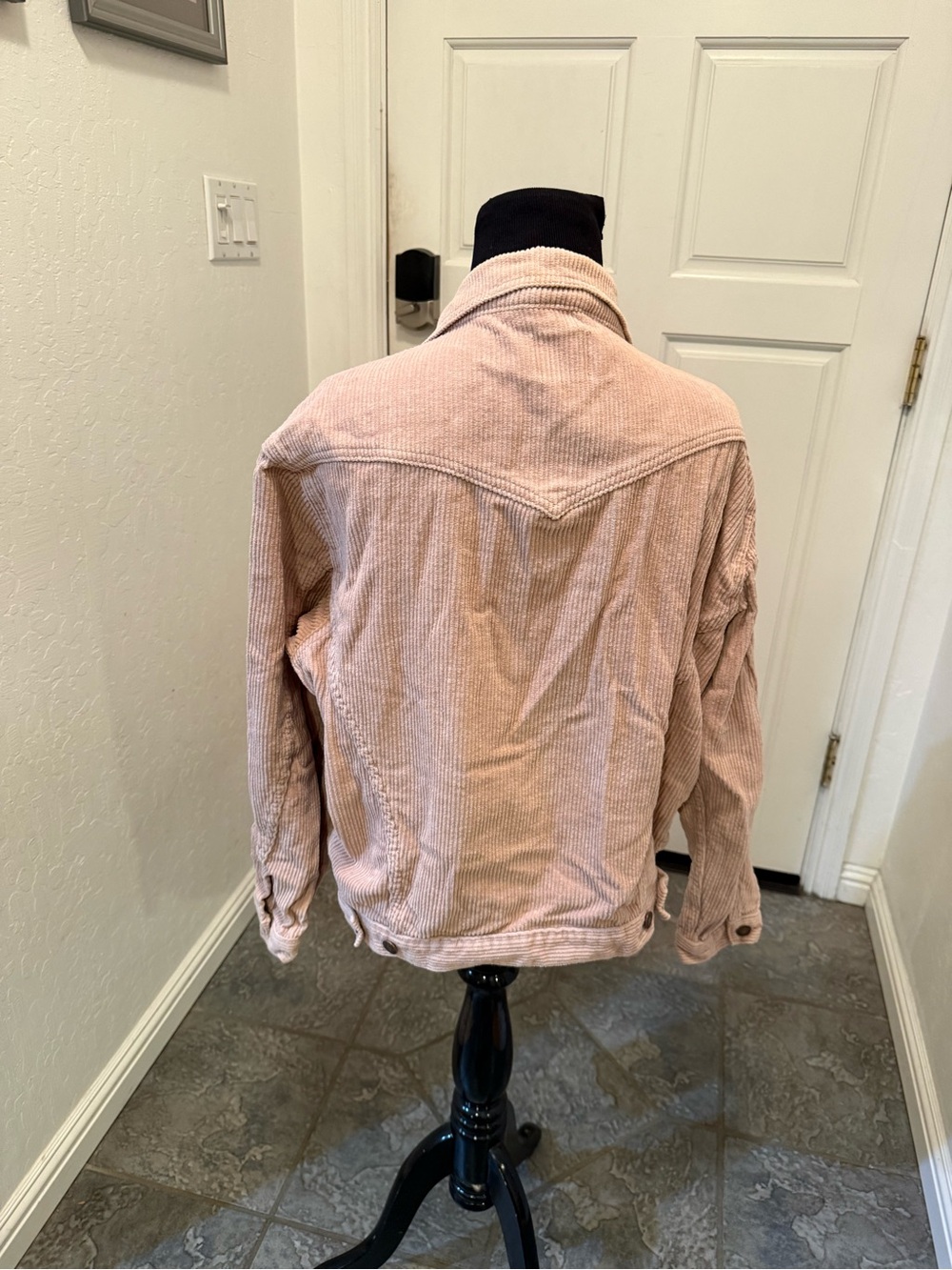 Princess Polly Blush Pink Corduroy Shirt Jacket size 2